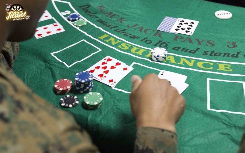 How to Play Blackjack: Rules, Odds, Strategy and Pro Tips 11 edge-sorting-and-hole-carding